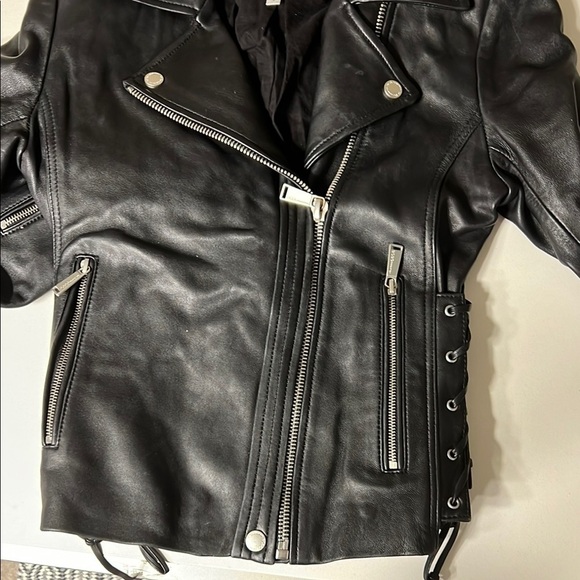 BCBGeneration Black Jacket - Picture 2 of 11